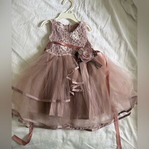 Elegant Pink Lace and Tulle Dress